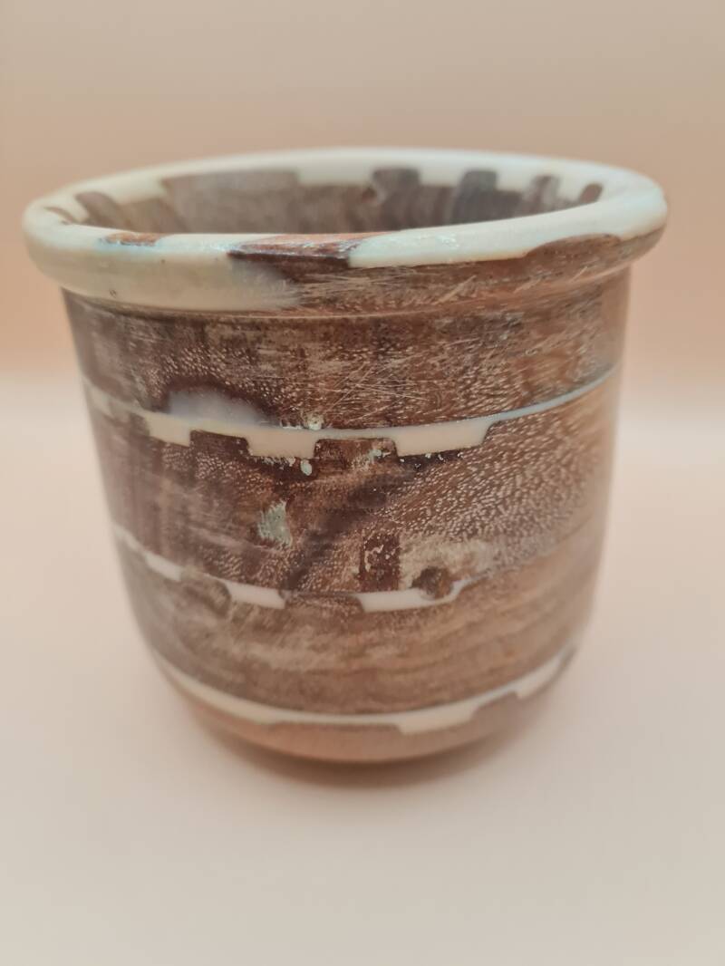 Bak van tropisch hardhout met beige epoxie