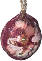 Roze hanger met verschillende kralen